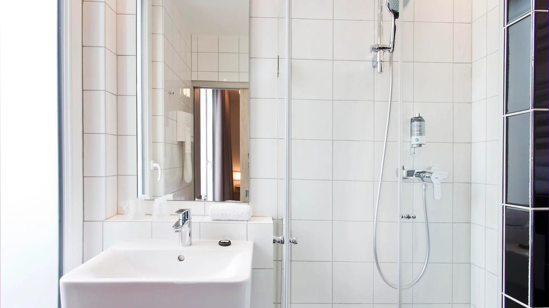 Hotel Libertel Gare du Nord Suède à Paris
