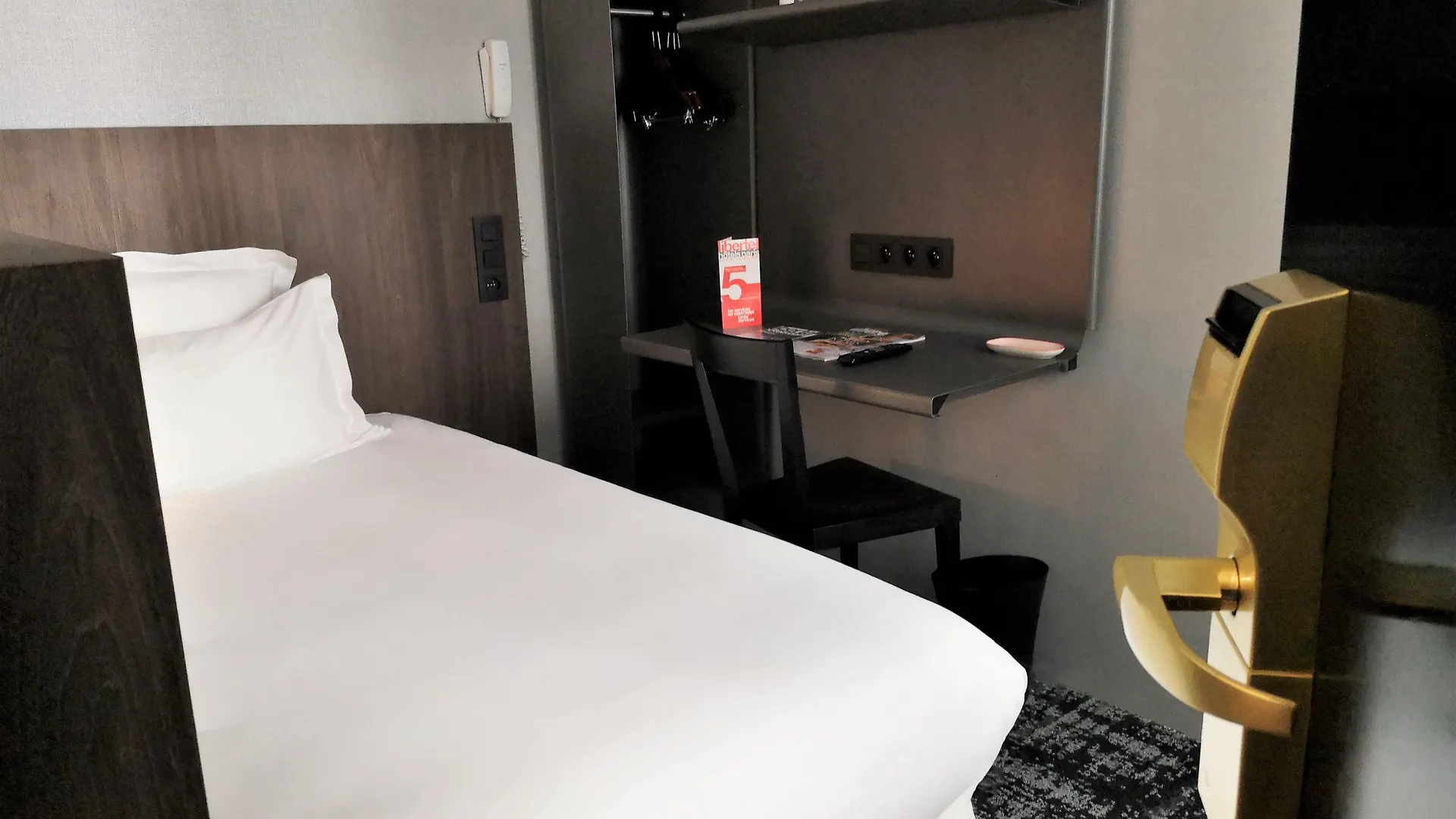 Libertel Gare Du Nord Suede Hotel Paris França