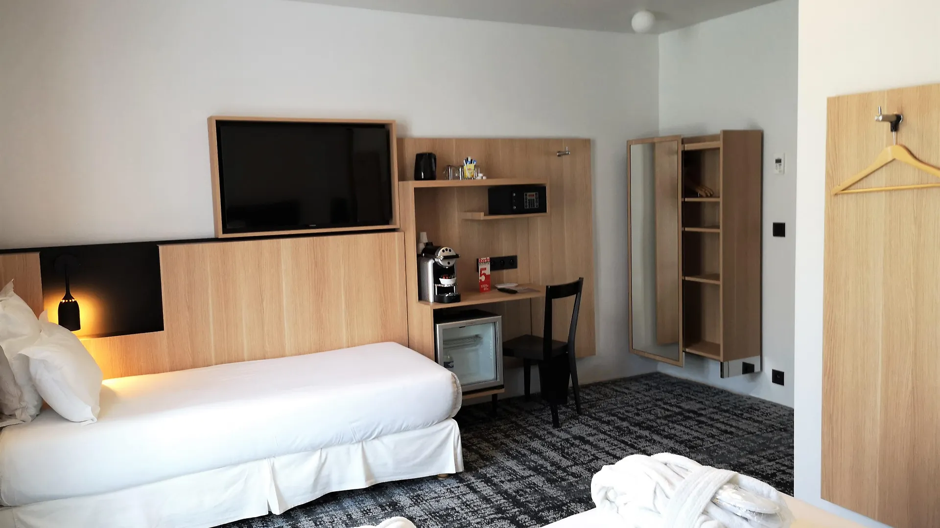 Libertel Gare Du Nord Suede Hotel Paris