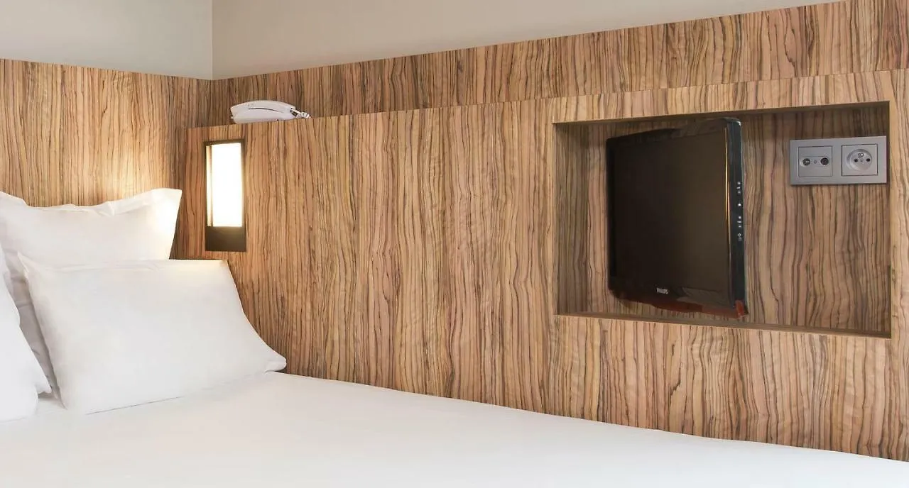 Hotel Libertel Gare du Nord Suède à Paris France