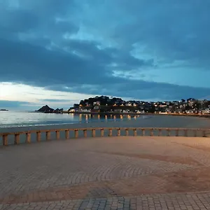 https://petite-maison-mignonette.inbrittany.com