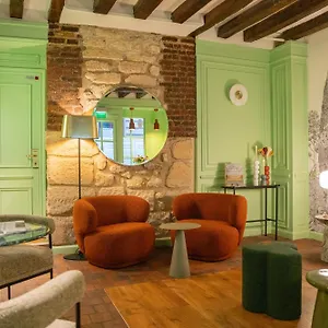 Hotell De Fleurie - Saint-germain-des-pres, Paris