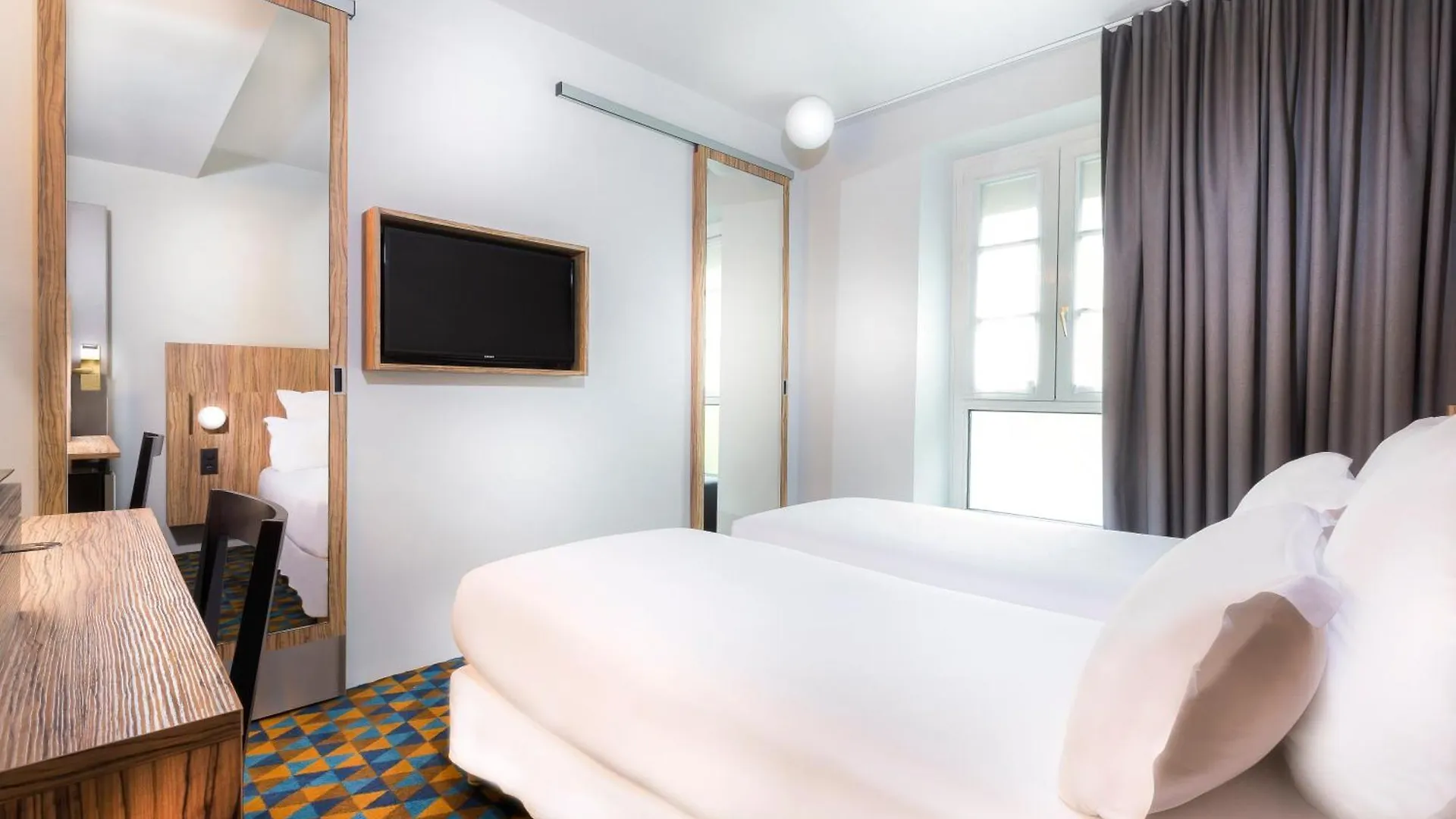 Hotel Libertel Gare Du Nord Suede Parigi