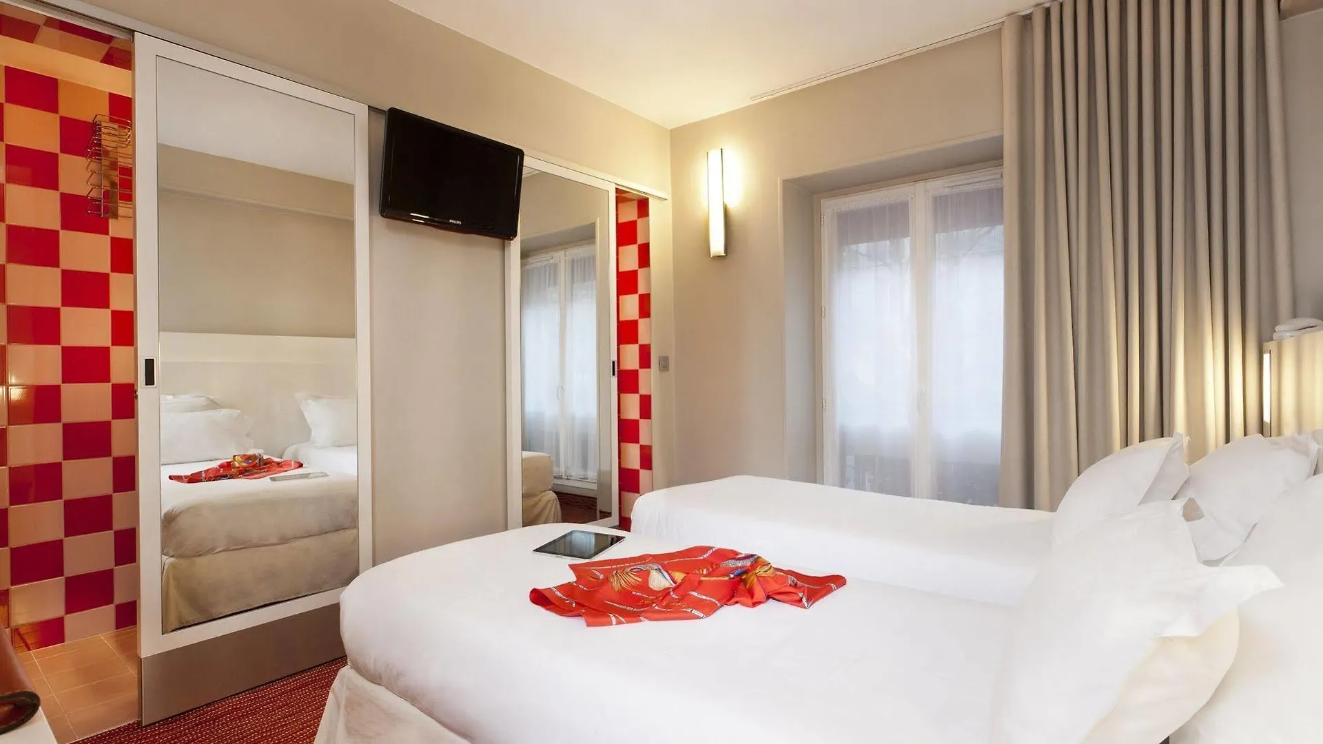 Hotel Libertel Gare Du Nord Suede Parigi